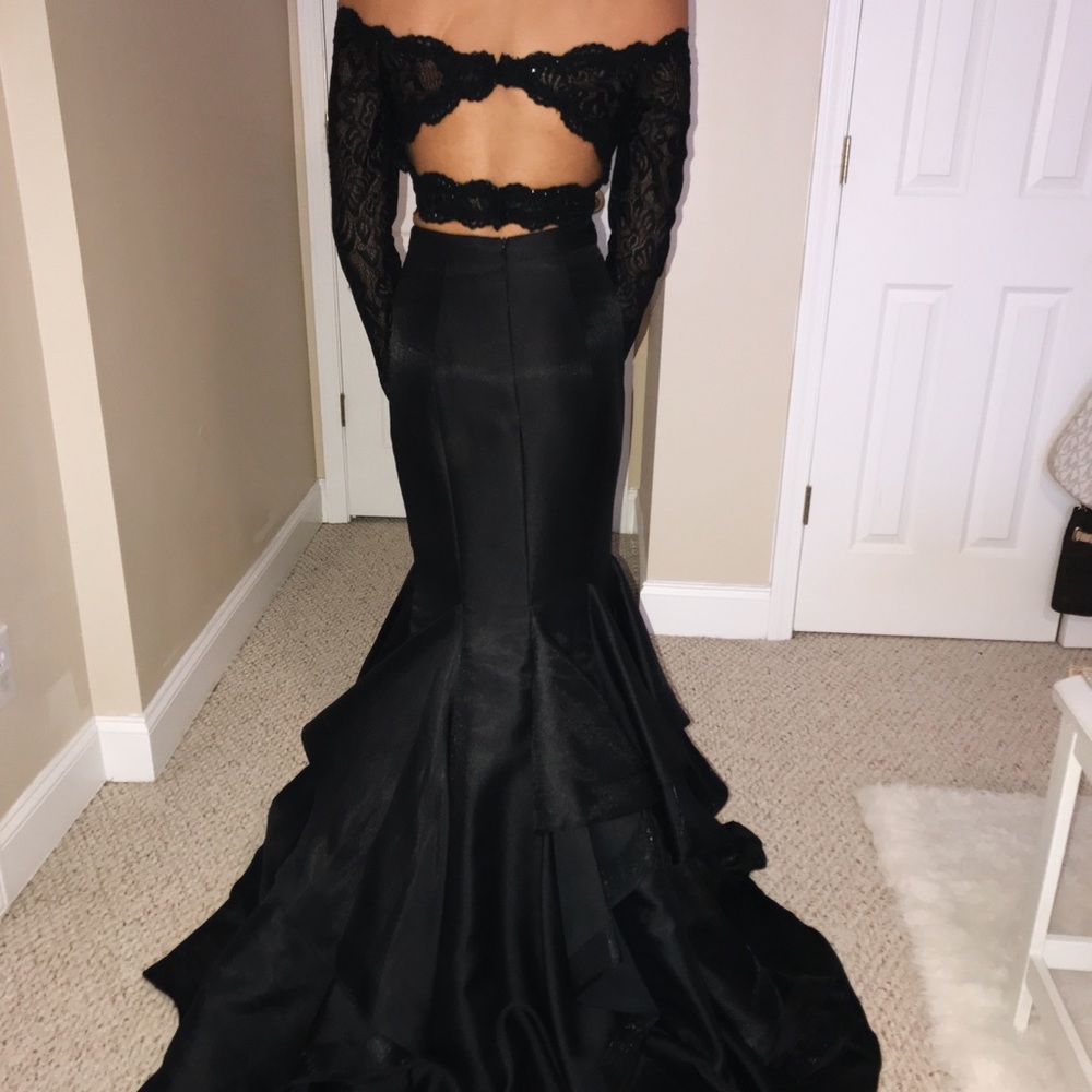 Prom Dress - Picture 3 of 3